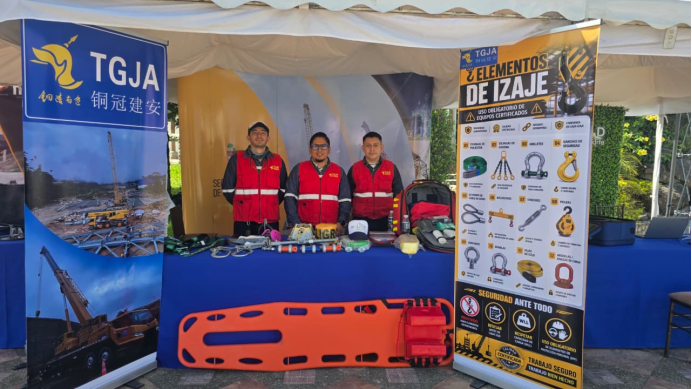 厄瓜多爾分公司受邀出席當?shù)匕踩a與健康日活動